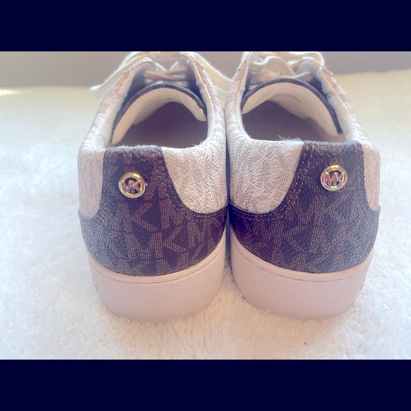 Micheal Kors women’s size 7 sneakers. Worn one time, in “like new” condition. - Picture 3 of 6